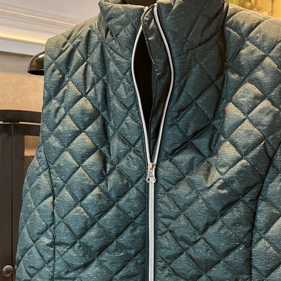 Banana Republic Hunter green quilted vest jacket XS - Picture 2 of 5